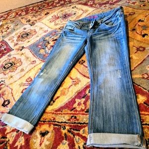 EUC Refuge cute crop jeans